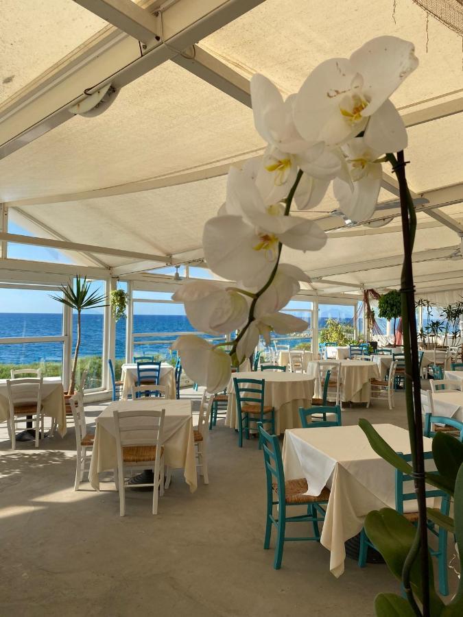 Capo Nettuno Hotel Capo dʼOrlando エクステリア 写真