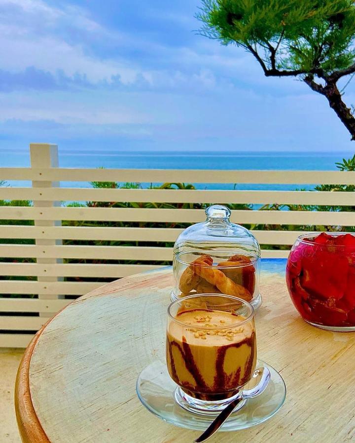 Capo Nettuno Hotel Capo dʼOrlando エクステリア 写真